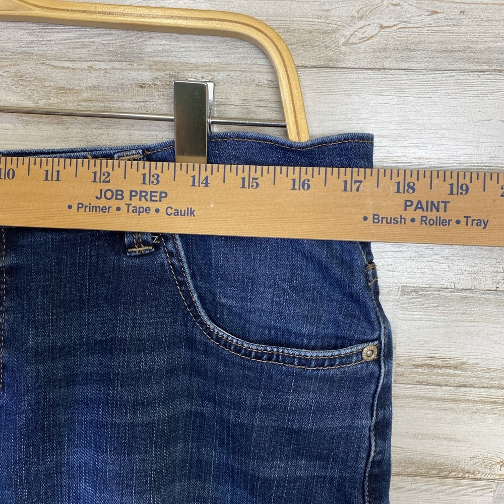Lee Jeans Women 12M Blue Denim Classic Fit Straight Leg Medium Wash Western - Picture 10 of 12